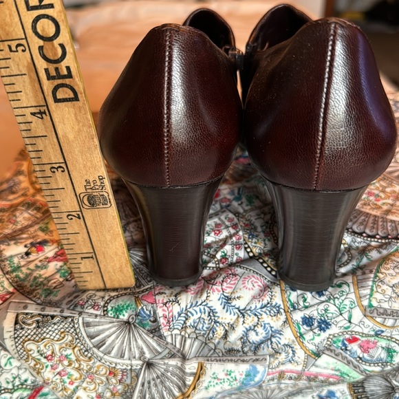 Franco Sarto Pumps 3” Heels Rich Dark Brown 6M Side Zip - Picture 3 of 5